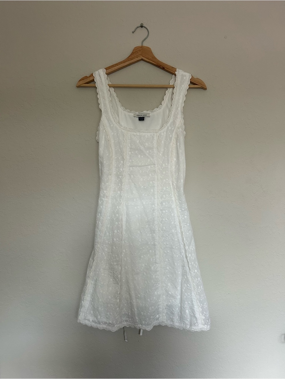 American Eagle White Eyelet Sleeveless Dress